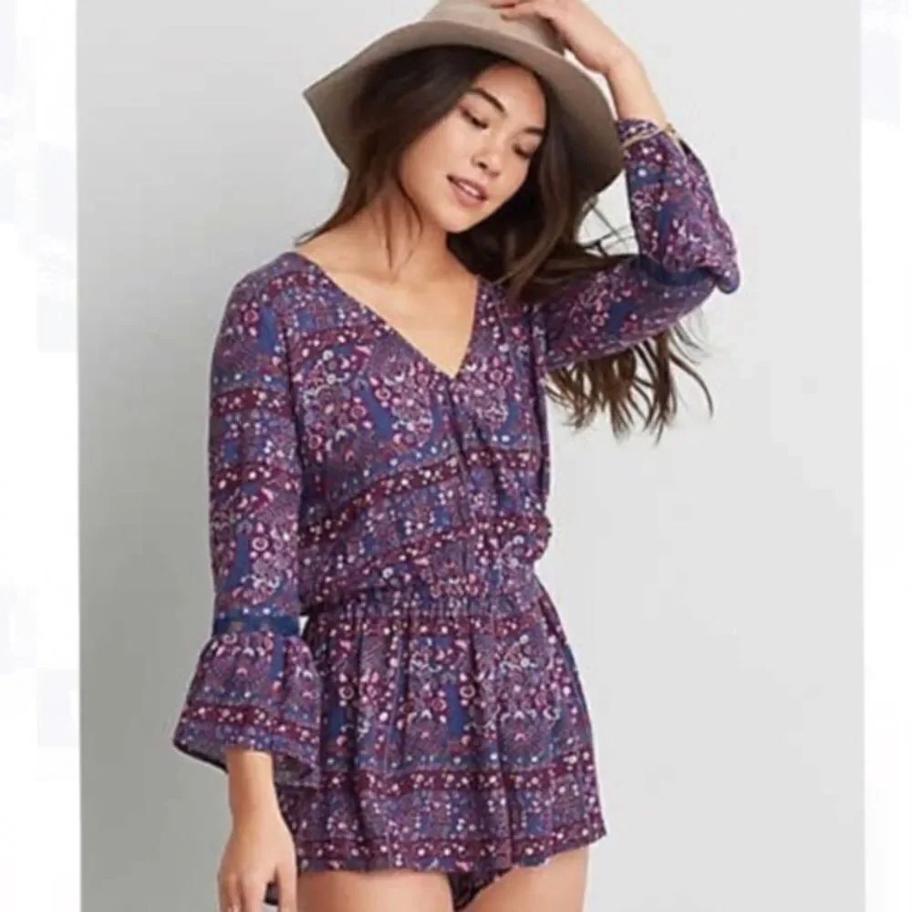 🏝AE | Floral Romper 